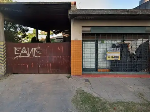 VENTA - GALPON DEPOSITO AL FRENTE  - HAEDO SUR