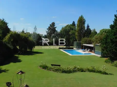 Casa en Venta de 5 dormitorios