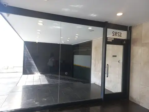 JUNCAL 1290. ESQUINA CERRITO.