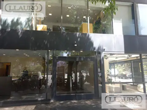 JUNCAL 1290. ESQUINA CERRITO.