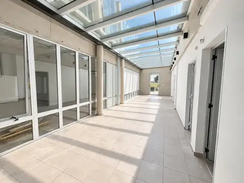 Oficina en Alquiler 2 años