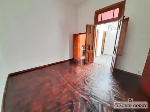 Depto Tipo Casa en Alquiler 35 años