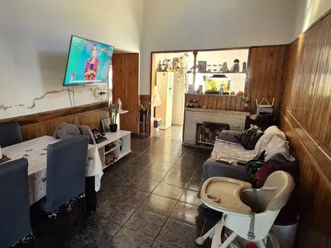 Casa en Venta en Lanus Oeste, USD 88.000