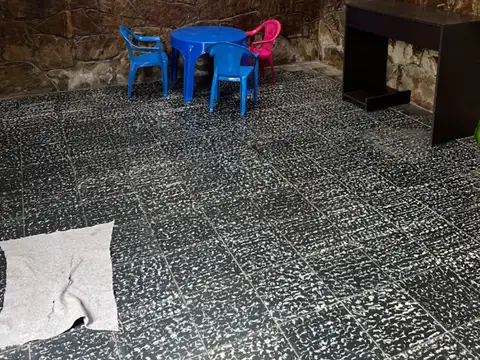 VENTA  CASA  Bª JURAMENTO