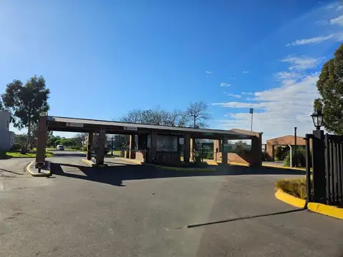 Casa  en Venta ubicado en Santo Tomas, Derqui, Pilar