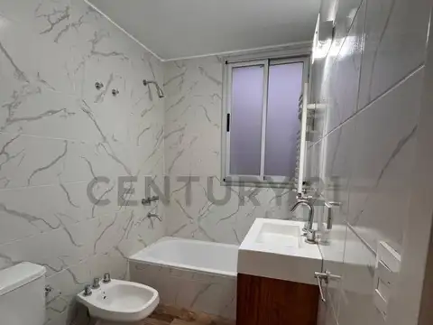 132 y 476 CASA DUPLEX EN VENTA 3 DORMITORIOS BARRIO CERRADO EL CAUCE CITY BELL