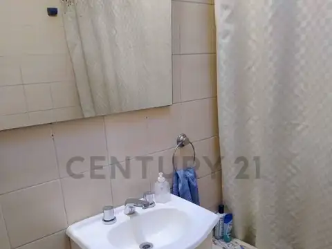 45 entre 25 y 26 1500, Piso 0