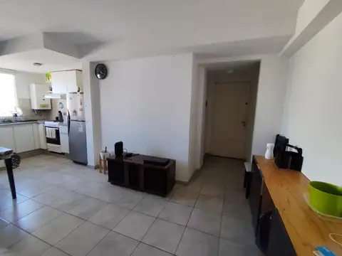 Departamento en Alquiler en Abasto, $ 450.000