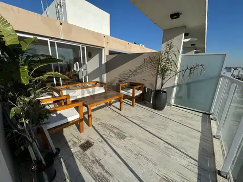 54 entre 26 y 27 1500, Piso 9