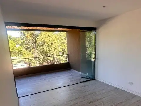 Departamento en Venta en Barrio Parque Leloir, USD 170.000