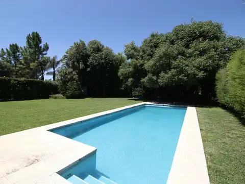 Casa en Venta en Fincas de Iraola I, USD 689.000