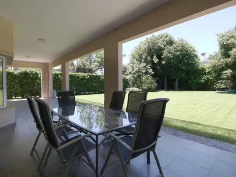 Casa en Venta de 4 dormitorios