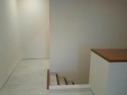 HERMOSO TRIPLEX 5 AMBIENTES A ESTRENAR - MUNRO - VICENTE LOPEZ