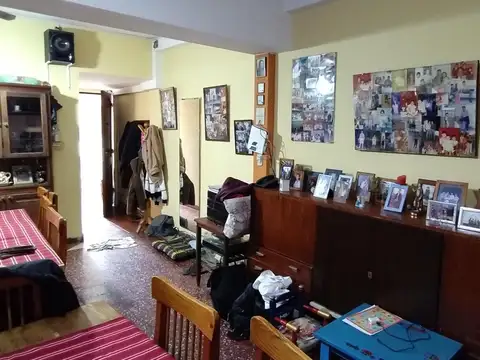 Casa 7 ambientes con 3 baños