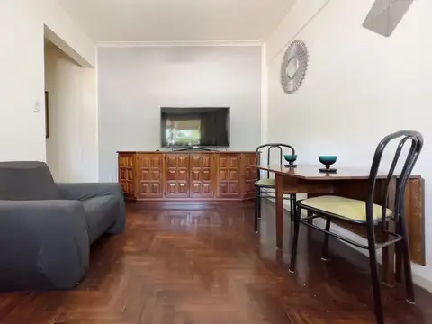 Depto Tipo Casa en Alquiler de 3 ambientes