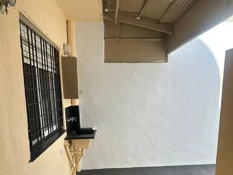 Depto Tipo Casa en Alquiler en Florida, $ 1.400.000