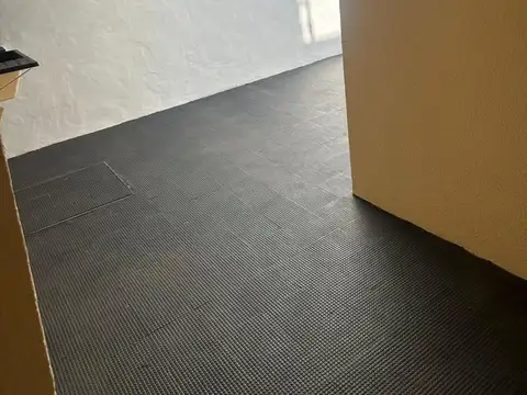 Depto Tipo Casa en Alquiler con 1 cocheras