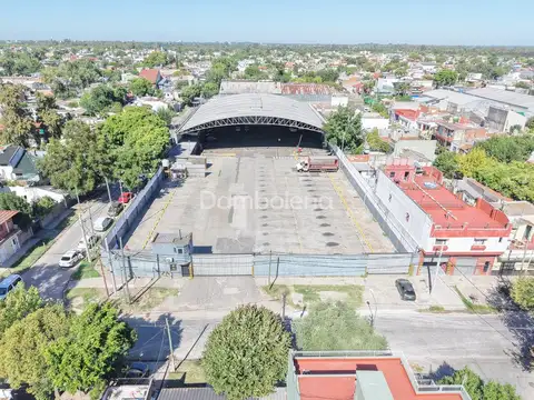 Depósito  en Venta en Villa Loma Hermosa, Tres de Febrero