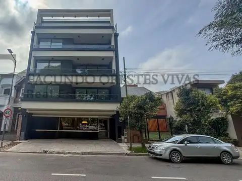 VENTA - DEPARTAMENTO - 2 AMBIENTES - BARRIO NAON - MATADEROS - PATIO