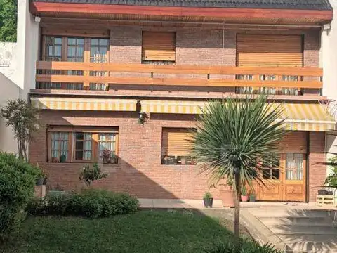 CASA 5 AMBIENTES