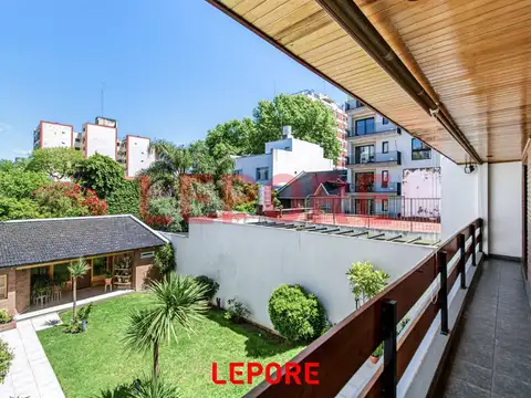 Casa 5 ambientes con 5 baños