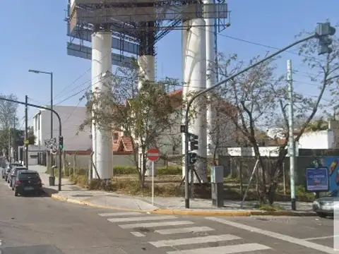 Vedia y Avenida Melián