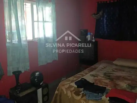Casa 4 ambientes con 1 baño
