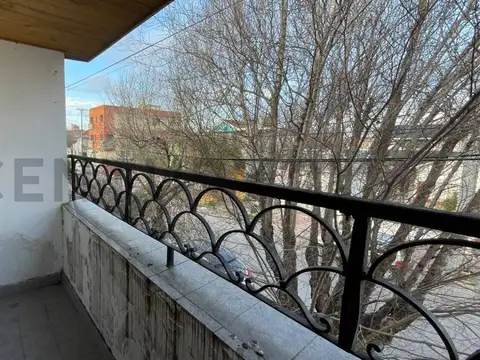Venta de PH 3 ambientes al frente con entrada independiente en Barrio Los Andes, Mar del Plata.