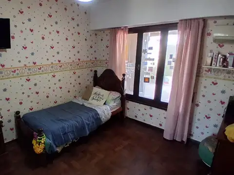 Casa en Venta a 1 cuadra del parque federal