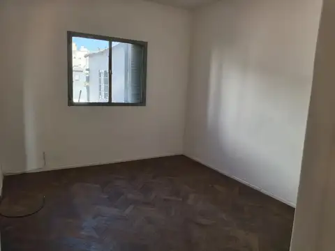 Departamento en Alquiler 80 años