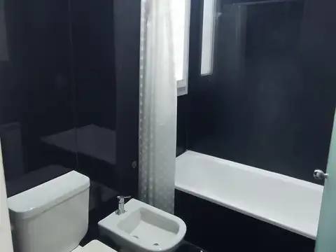 Casa en Barrio privado Miraflores, Funes, 3 dormitorios, pileta.