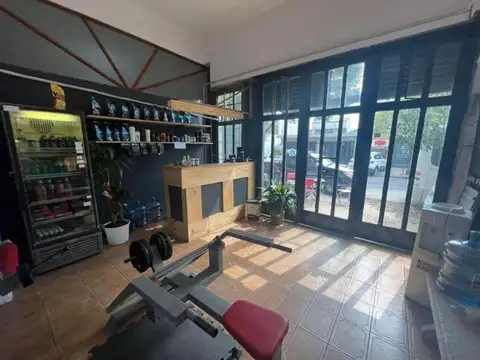Local en Venta en Barrio Norte, USD 180.000