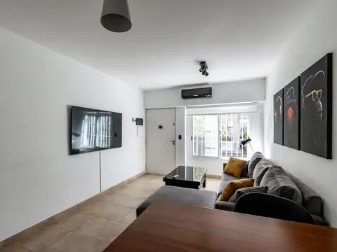 Depto Tipo Casa en Venta con 1 cocheras