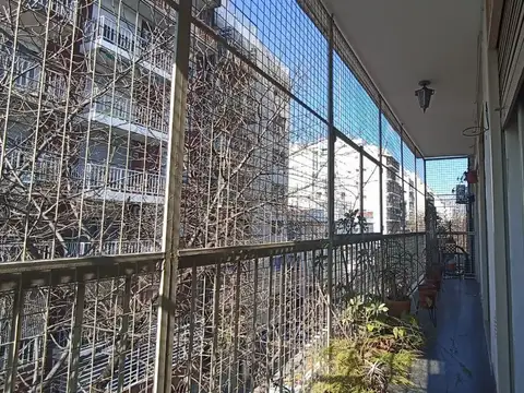 DEPARTAMENTO 3 AMB VENTA BALVANERA CON BALCON