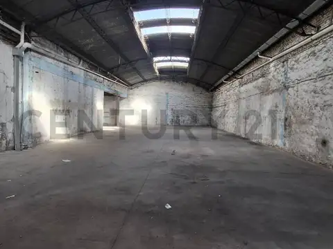 AVENIDA LARRALDE 2700, Piso 0