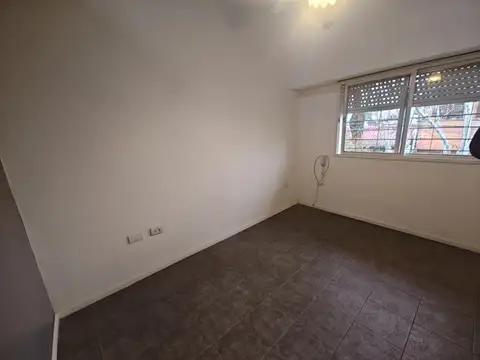 Depto Tipo Casa en Alquiler de Monoambiente