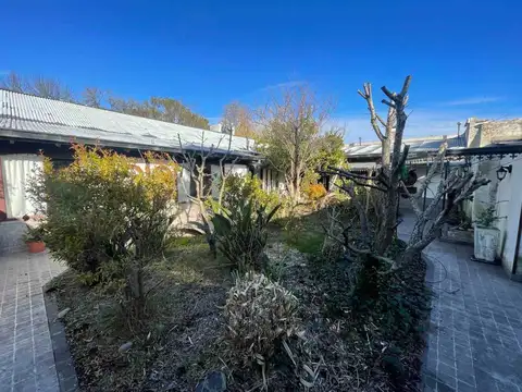 Venta casa 6 Ambientes Caisamar