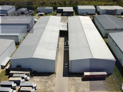 Galpón nave industrial en alquiler en Parque Del Oeste
