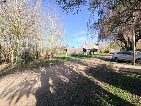 Venta terreno Felix Camet