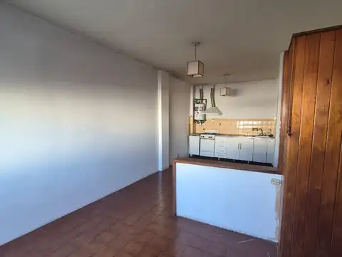 Avenida Velez Sarsfield 4600, Piso 2