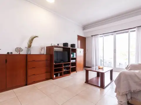 Depto Tipo Casa en Venta de 4 ambientes