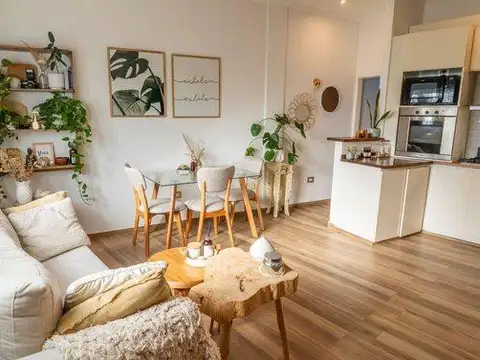 Depto Tipo Casa en Venta de 3 ambientes