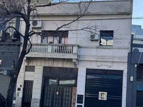 Av Triunvirato  al 3200