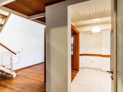 Depto Tipo Casa en Venta 23 años