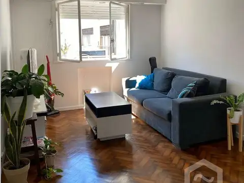 Piso Alto! 3 Ambientes super luminoso en Barrio Norte!
