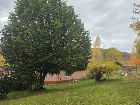 Casa 5 ambientes con 2 baños