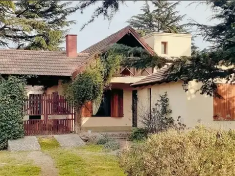 Hermosa Casa En Venta Sierra De La Ventana.
