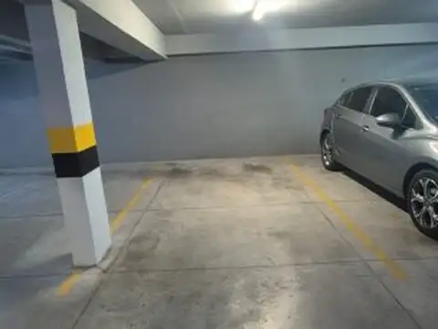Cochera en Alquiler en Centro, Rosario