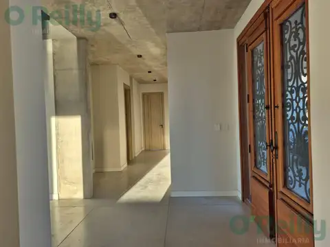Casa en Alquiler en San Sebastian, USD 2.500
