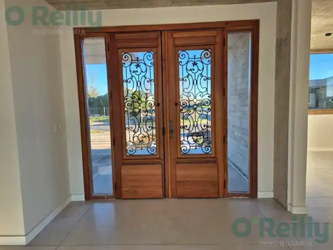 Casa en Alquiler de 5 dormitorios